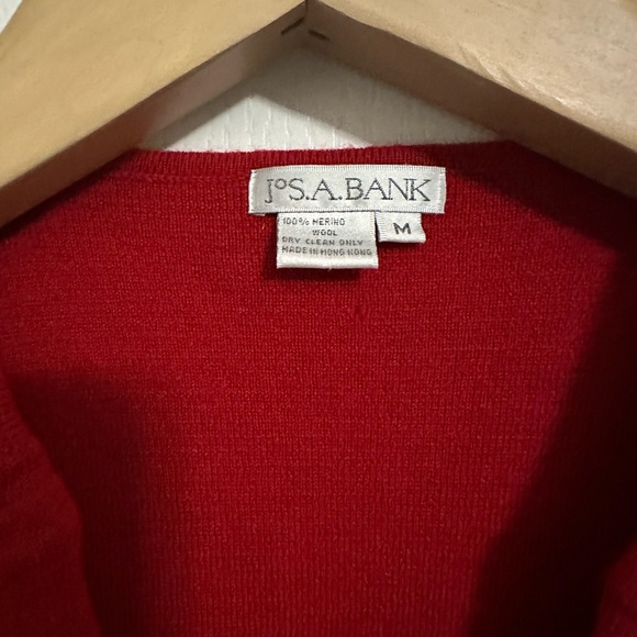 Women’s Red Jos. A. Bank Merino Wool Cardigan Sweater Size Medium - Picture 2 of 3